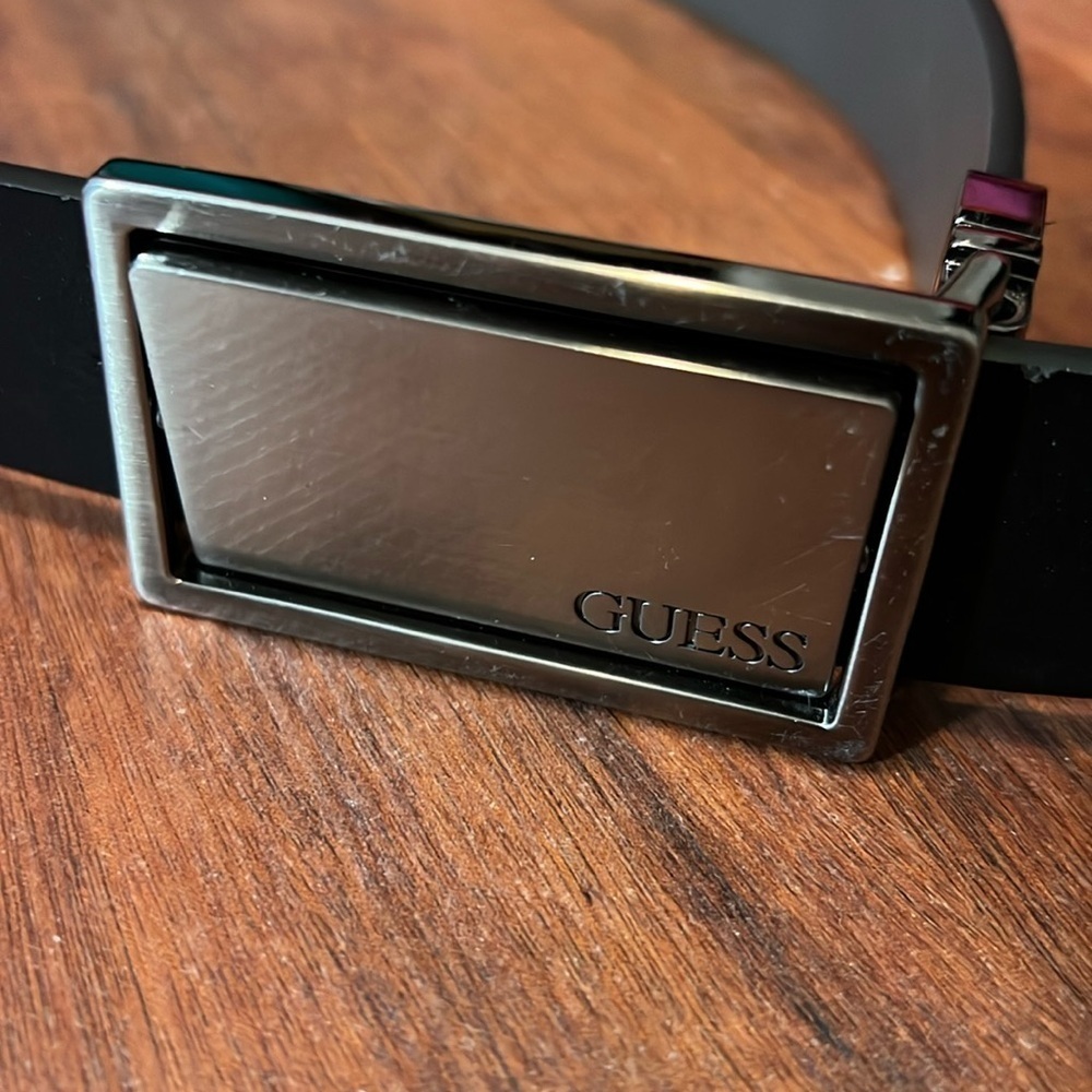 Men’s Black Guess Belt 40”‎ long with reversible belt buckle
